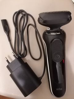 出售BRAUN 德國百靈牌S5鬚刨（有鬚刨，充電線和修剪器）64235362655233110