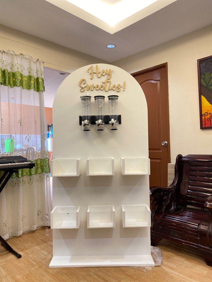 Candy Cart - FOR RENT ONLY (Category: Other Food & Drinks) located in Quezon City. Submitted by itsmeisel (Listing ID 1358725894, Image 1). Description: .