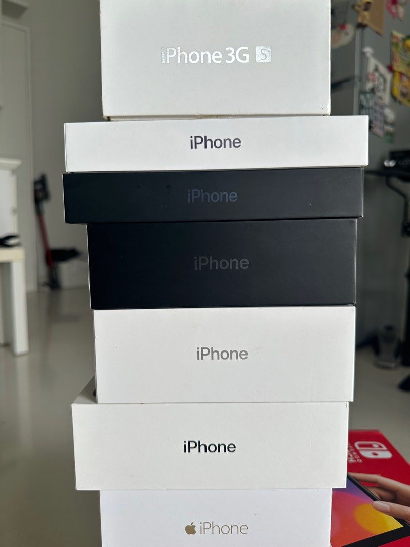 EMPTY BOXES ONLY (Category: iPhone Others) located in Singapore. Submitted by j_ess (Listing ID 1358554381, Image 1). Description: EMPTY IPHONE BOXES iPhone 12 Pro Max Pacific Blue iPhone 11 Pro Green iPhone X Silver iPhone 7 Plus Black iPhone 6 Gold.