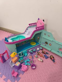 (Category: ) located in . Submitted by mia133 (Listing ID 1358630357, Image 1). Description: .