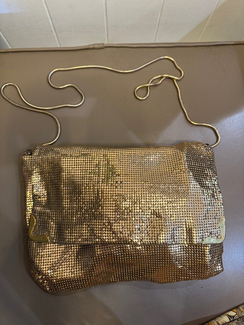 Glomesh sling bag (Category: Luxury Bags & Wallets) located in Batangas. Submitted by honeylovesummer (Listing ID 1358585829, Image 1). Description: W minimal flaws Original price around 40k plus.