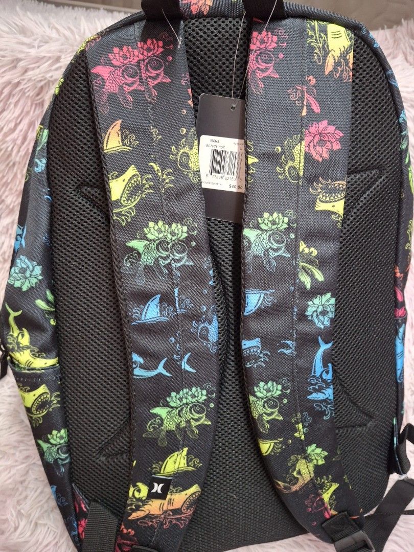 Hurley Men's Backpack (large) (Category: Backpacks) located in Imus. Submitted by keenahsgiftshop (Listing ID 1358621195, Image 2). Description: Hurley Backpack Fits 15" laptop Pinas on hand 1,990 only ▪︎ 500 dp to reserve.