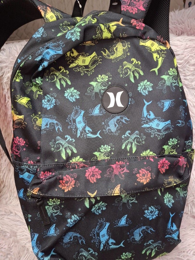 Hurley Men's Backpack (large) (Category: Backpacks) located in Imus. Submitted by keenahsgiftshop (Listing ID 1358621195, Image 1). Description: Hurley Backpack Fits 15" laptop Pinas on hand 1,990 only ▪︎ 500 dp to reserve.