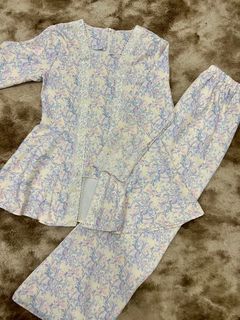 (Category: ) located in . Submitted by ainanurain (Listing ID 1358693900, Image 1). Description: .