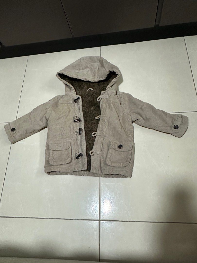 KidsWinter Jacket (Category: Babies & Kids Fashion) located in Singapore. Submitted by mailsuguna (Listing ID 1358542607, Image 1). Description: .