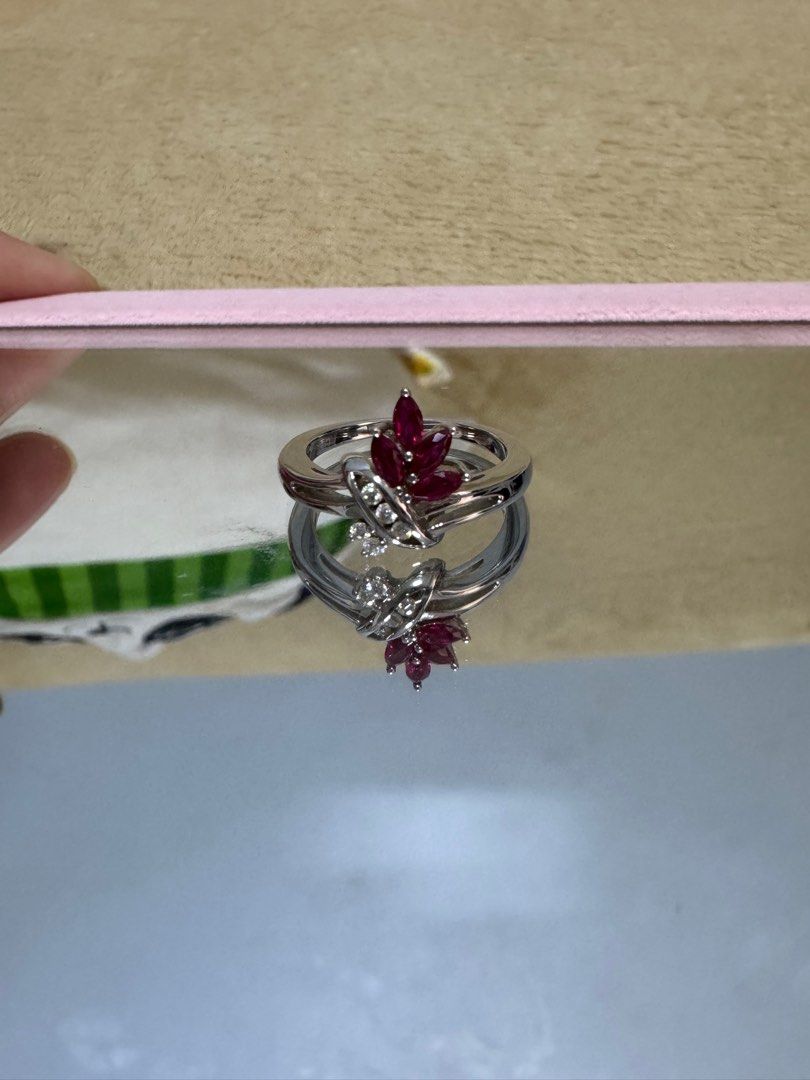 Lab Grown Ruby with Moissanite Ring - size 6 (Category: Rings) located in San Pablo. Submitted by declutter_anel (Listing ID 1358615415, Image 2). Description: Lab Grown Ruby with Moissanite Ring in PT950 Vermeil Setting Size 6 Used once only.