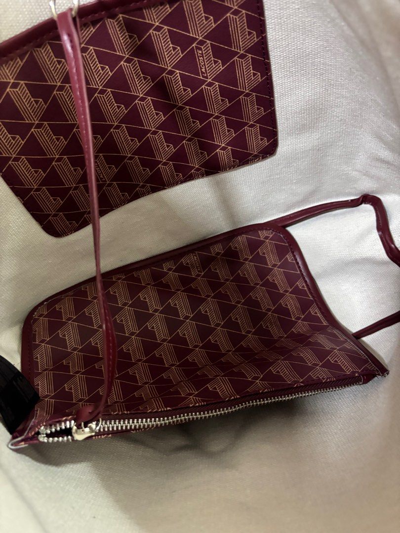 Lacoste Zely Tote Medium (Category: Luxury Bags & Wallets) located in Paranaque City. Submitted by crysizzl (Listing ID 1358703133, Image 3). Description: Used 2-3x to the mall :) Gifted to me! Comes with paperbag, dustbag & the tags .