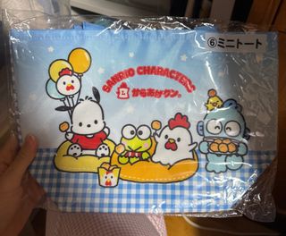 （分類：）位於 。 由 lea.220 提交（商品編號 1358693416，圖片 1）。簡介： 。
