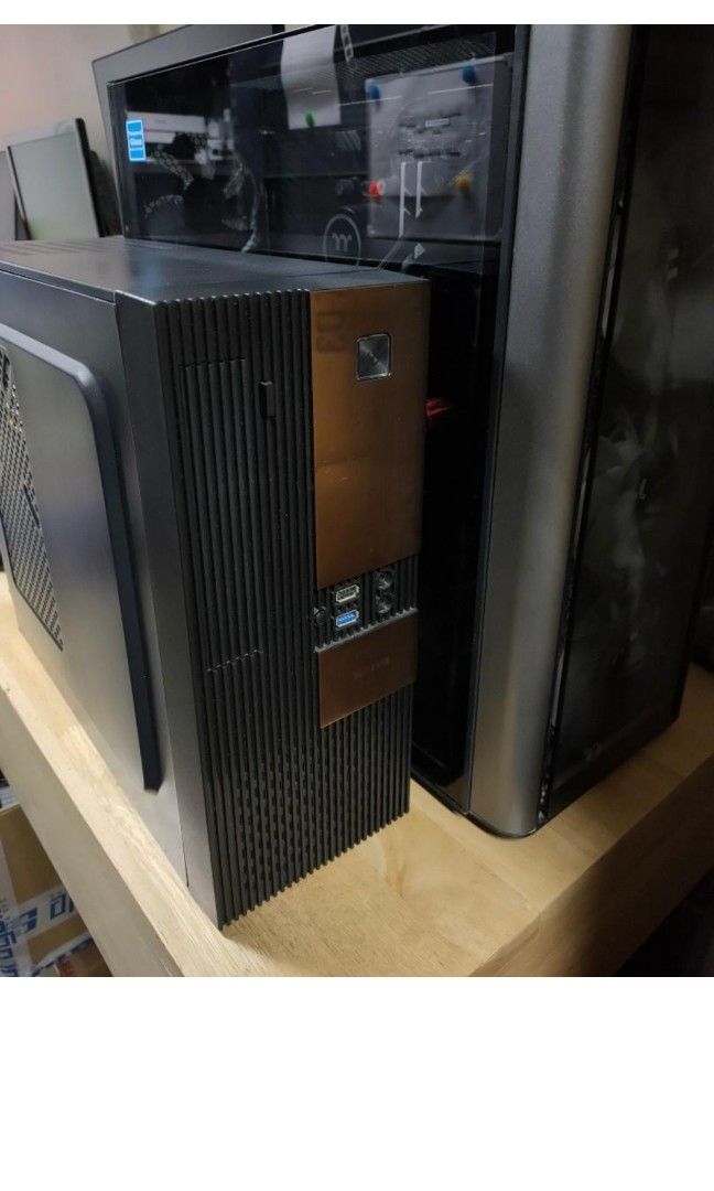 Mini pc (Category: Desktops) located in Shah Alam. Submitted by imdaniellookingfortradeup (Listing ID 1358724919, Image 1). Description: Specifications: Intel Core i5-2400 (3.1 GHz - 3.4 GHz) Asus P8Z77-M Motherboard (4 RAM slots) 8GB DDR3 1600MHz (2x4GB) Intel 120GB SATA SSD 500GB HDD Gigabyte GTX 1050 Ti GDDR5 4GB (1xFan) SFX 500-watt PSU X-Five Mini Casing Last used when its power supply failed to work This pc can be used for light gaming but 