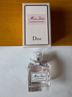 （分類：）位於 。 由 yeahcheers 提交（商品編號 1358577795，圖片 1）。簡介： 。