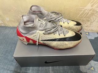 （分類：）位於 。 由 sinchinhei 提交（商品編號 1358607696，圖片 1）。簡介： 。