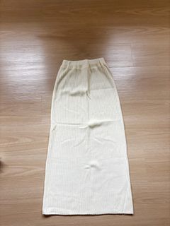 (Category: ) located in . Submitted by shopnewprelove (Listing ID 1358549870, Image 1). Description: .