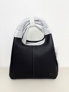 Original and brand new Coach Lana Shoulder Bag 23