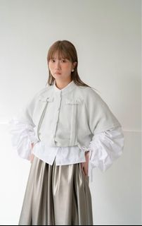 （分類：）位於 。 由 y________ 提交（商品編號 1358696320，圖片 1）。簡介： 。
