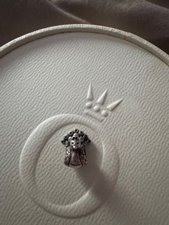 (Category: ) located in . Submitted by mammarazzi (Listing ID 1358230889, Image 1). Description: .