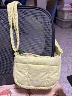 (Category: ) located in . Submitted by flluxx (Listing ID 1358705601, Image 1). Description: .