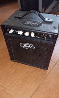 Peavey Max 158 Bass Amp