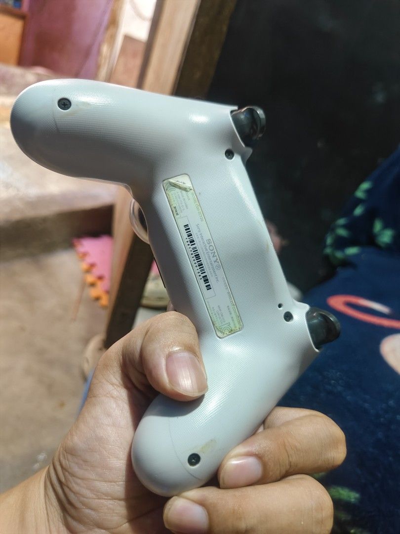 Ps4 Controller Ds4 Transparent (Category: Controllers) located in Binan City. Submitted by olxph_401981327 (Listing ID 1358726077, Image 2). Description: For Sale only! ds4 v2 orig 1400.