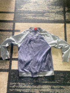 (Category: ) located in . Submitted by ggstoreeemy (Listing ID 1358628281, Image 1). Description: .