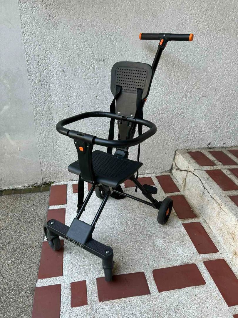 Push chair / Stroller (Category: Strollers) located in Quezon City. Submitted by manongguard123 (Listing ID 1358548294, Image 1). Description: Bought from SM Department Store in 2022 With free cushion RFS: no longer being used.