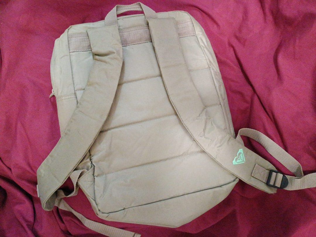 Roxy Backpack Bag (Category: Backpacks) located in Singapore. Submitted by slnloo05371 (Listing ID 1358717078, Image 3). Description: .