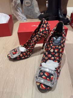 （分類：）位於 。 由 baniachuchu 提交（商品編號 1358676562，圖片 1）。簡介： 。