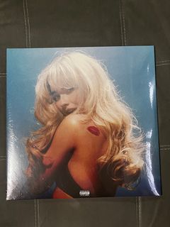 Short n Sweet Deluxe Pearl Opaque Vinyl Sabrina Carpenter