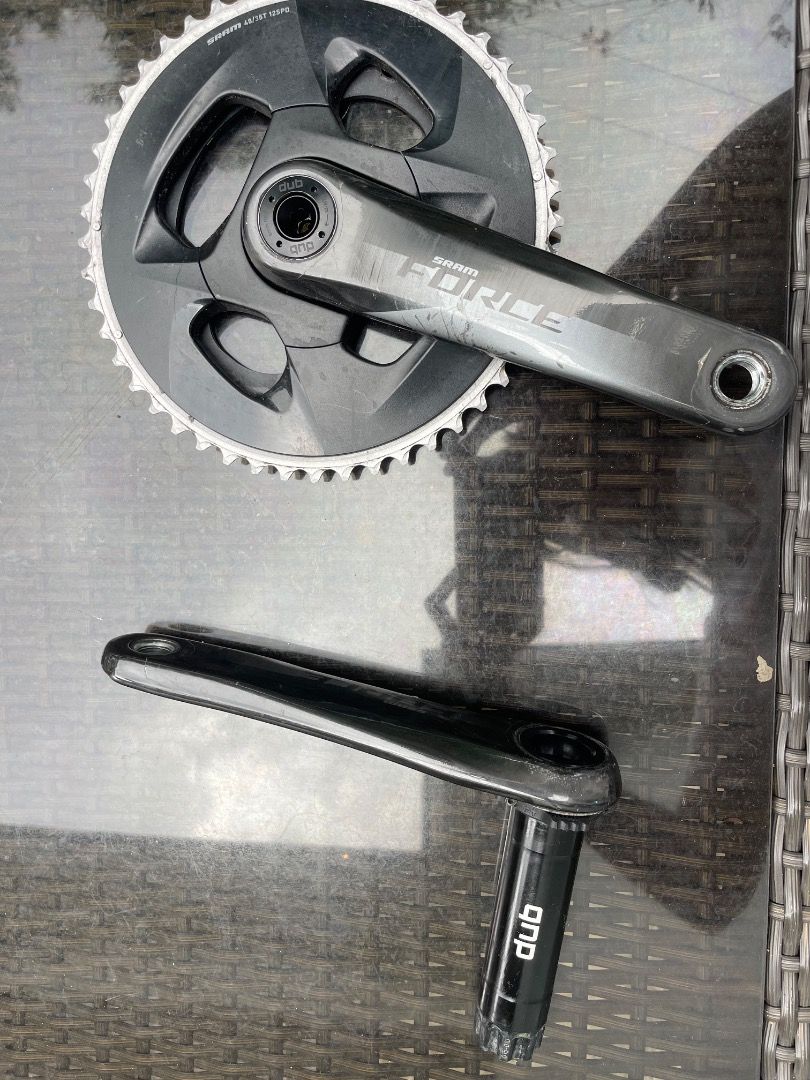 SRAM FORCE CRANKSET (Category: Bicycles) located in Calamba. Submitted by beamarieq (Listing ID 1358678750, Image 1). Description: SRAM FORCE CRANKSET 170mm arm 48/35T 12speed Used less than a year Minor scratches RFS: Upgrade.