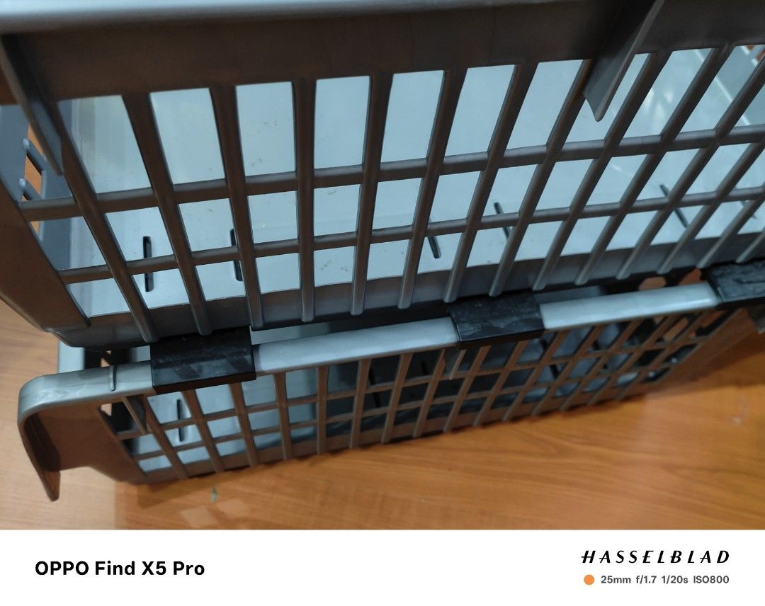Stacking rack (Category: Storage Boxes & Baskets) located in Singapore. Submitted by carouselmobile (Listing ID 1358545631, Image 3). Description: Condition of racks as in pictures.