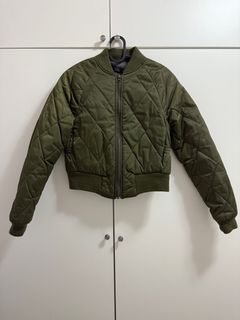 （分類：）位於 。 由 paultomsam 提交（商品編號 1358607439，圖片 1）。簡介： 。