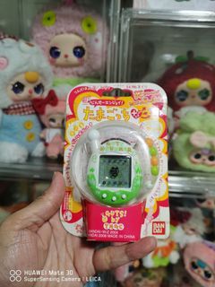 Tamagotchi Entama Summer Guts