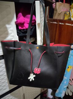 (Kategori: ) berada di . Dikirim oleh pre.loved4u (ID iklan 1358616209, Gambar 1). Deskripsi: .