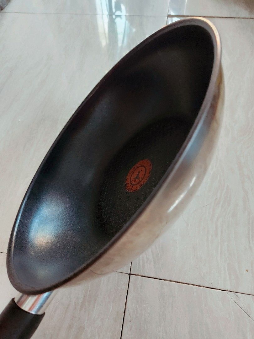 Tefal 28cm Pan (Category: Cookers) located in Cainta. Submitted by ladydecluttered (Listing ID 1358549320, Image 2). Description: .