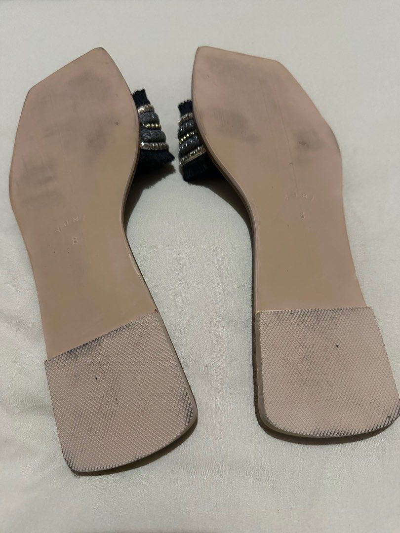 Yumi Sandals | Erena Noir 8 (Category: Flats & Sandals) located in Quezon City. Submitted by itsmaehi (Listing ID 1358651184, Image 3). Description: Brand new Never worn, just tested it out at home Size 8 Original price: P1,190 https://yumisandals.com/products/erena-noir.