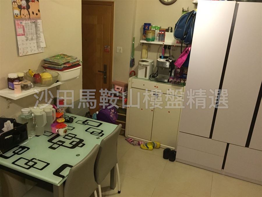 (Without paying land premium) Kam Hei Court, two-bedroom unit ~ near to Sun Hung Kai Centre, viewing available by appointment63439047132803114