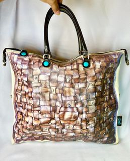(Category: ) located in . Submitted by originalvintagebagph (Listing ID 1358827588, Image 1). Description: .