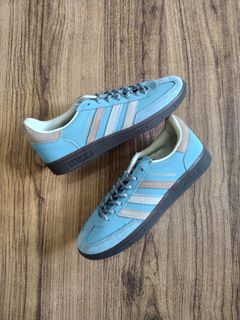 (Kategori: ) berada di . Dikirim oleh arsneakers (ID iklan 1358923028, Gambar 1). Deskripsi: .