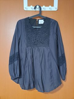 (Category: ) located in . Submitted by deeannascloset (Listing ID 1358772165, Image 1). Description: .