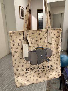 (Kategori: ) berada di . Dikirim oleh tinytreasurescorner (ID iklan 1358852355, Gambar 1). Deskripsi: .