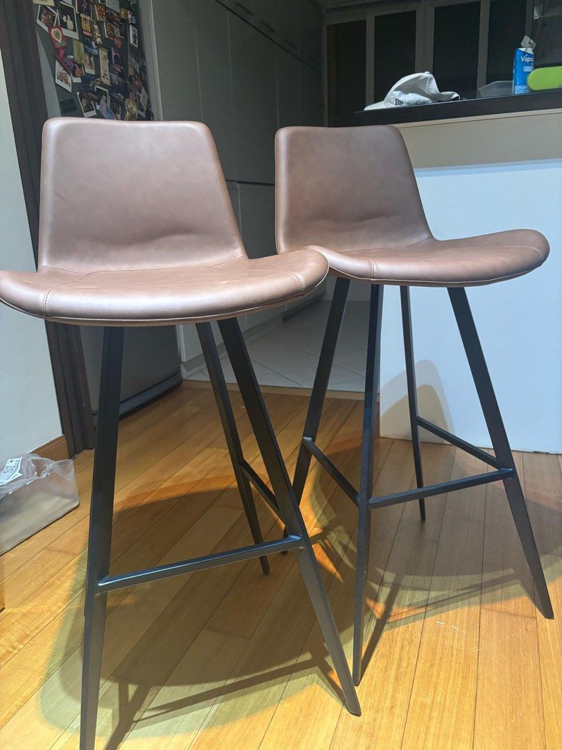 Bar Stools (Category: Chairs) located in Singapore. Submitted by iezzy (Listing ID 1358772639, Image 2). Description: Counter Bar stools. Decluterring. .