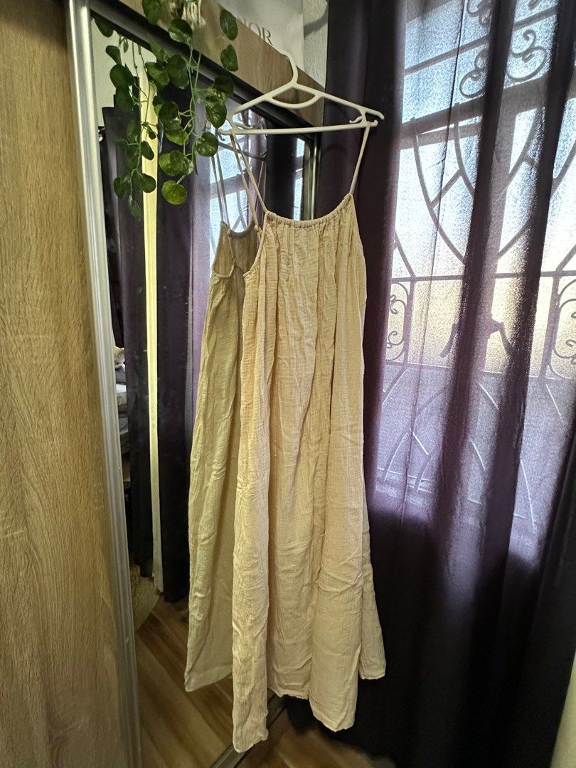 Beige beach long dress (Category: Dresses) located in Manila. Submitted by juvss51941 (Listing ID 1358836570, Image 3). Description: Used once only. .