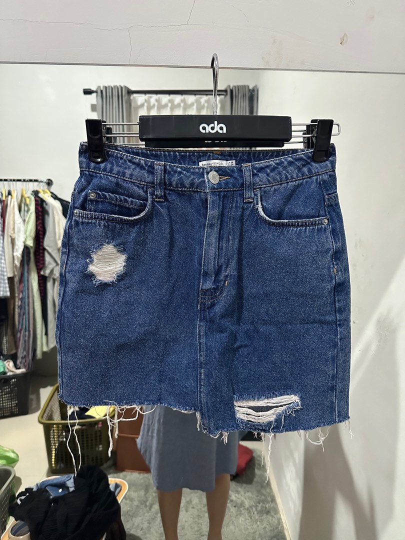 (BISA NEGO TIPISS) Rok pendek denim jeans levis bershka mini skirt biru ...