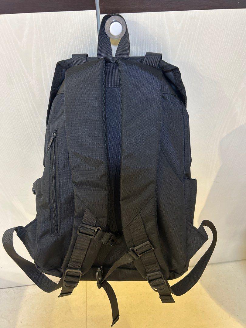 Black Bag Pack (Category: Backpacks) located in Singapore. Submitted by kopijenn (Listing ID 1358878708, Image 3). Description: Brand new, accidentally bought two of the same design. .