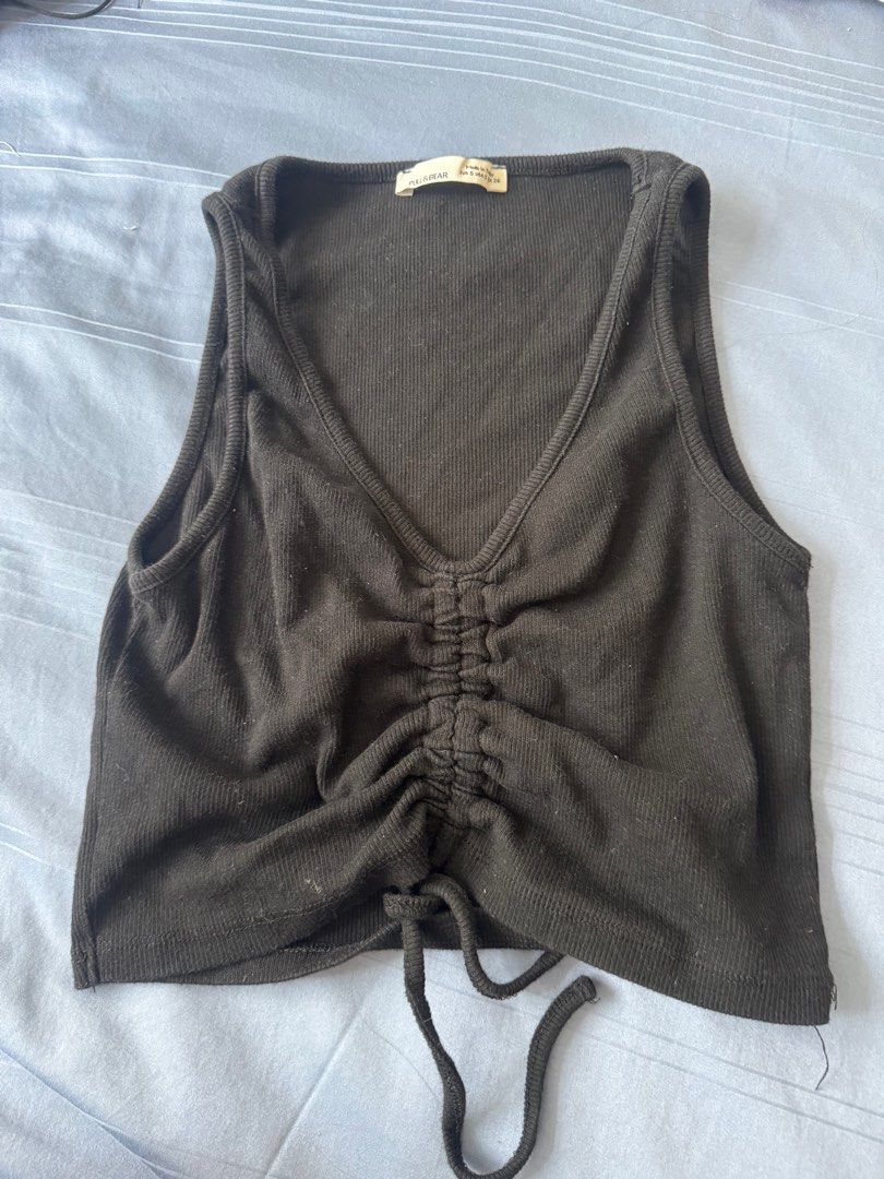 Black Basic Tie top (Category: Blouses) located in Singapore. Submitted by alisha0812 (Listing ID 1358809366, Image 1). Description: .