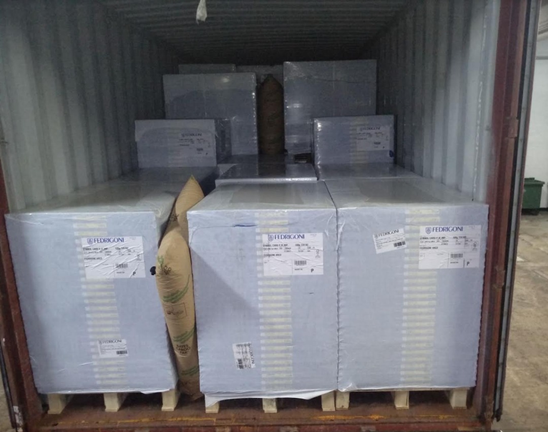✅Call 98055123🟢16-ton truck for warehouse entry, unloading area, pickup and delivery services.62863124418818112