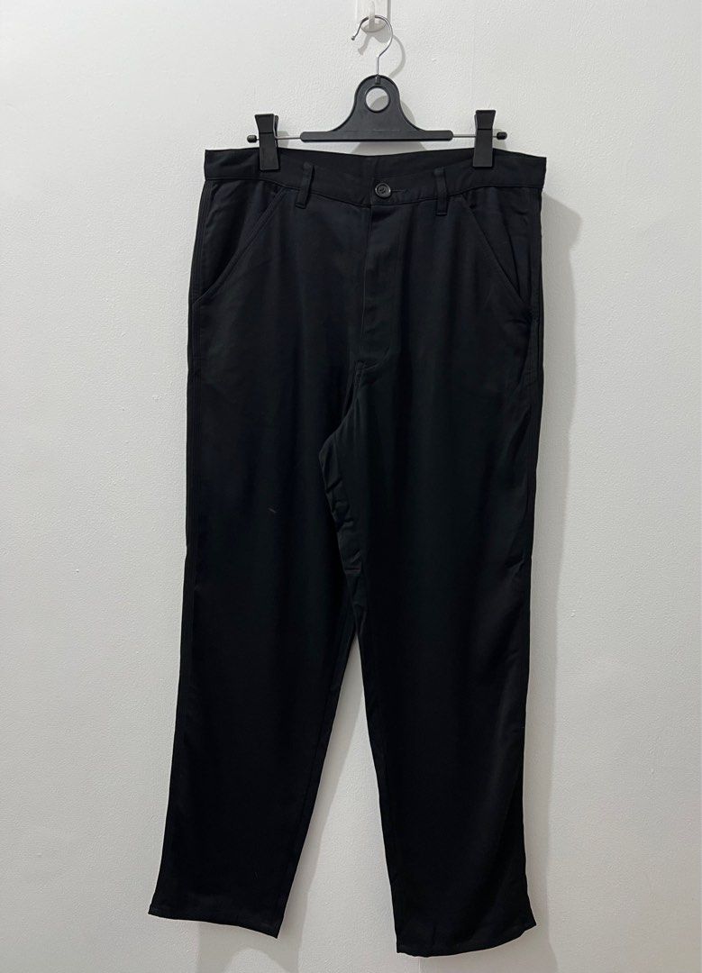 COMME DES GARÇONS - COTTON TROUSER (Category: Trousers) located in Cavite. Submitted by _Gizmo (Listing ID 1358767148, Image 1). Description: Comme des Garçons - Trouser Size: 34 Front rise: 14’ Inch Length: 41’ Inch Leg opening: 8.5’ Inch Used | Very good condition .