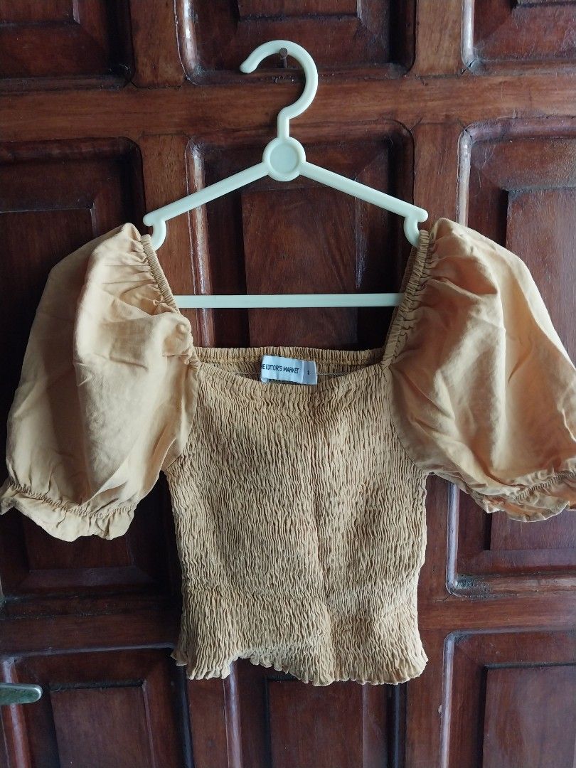 Crop top 2 (Category: Blouses) located in Makati City. Submitted by imeea (Listing ID 1358761007, Image 1). Description: sold as set.imported items never been used ..