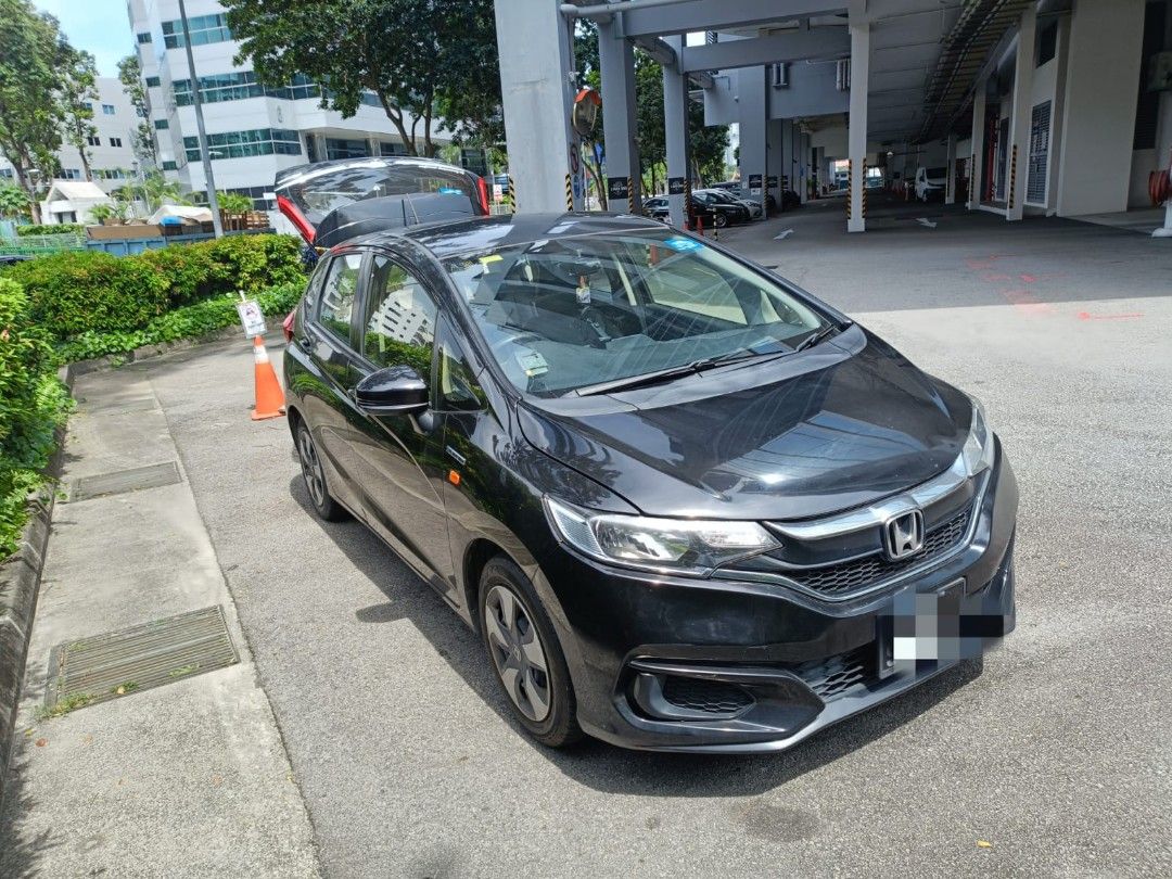 HONDA FIT HYBRID 1.5 AUTO62872684777858111