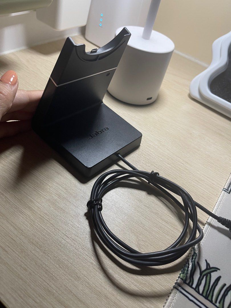 Jabra Evolve 75 Charging Dock (Category: Other Gadgets) located in Makati City. Submitted by ancsc (Listing ID 1358762769, Image 2). Description: Price is negotiable. Not frequently used..