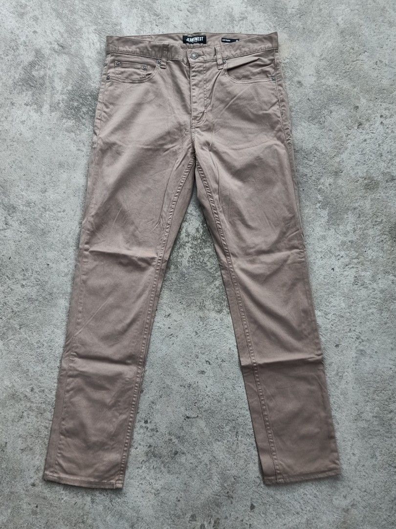 Jeanswest Pants (Category: Jeans) located in Pasay City. Submitted by jay_gdz (Listing ID 1358917369, Image 3). Description: Jeanswest Pants Width: 33" Length: 42.5" Leg Opening: 6.5" Good Condition 10/10 Color Rate No issue.